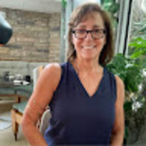 Meet your Posher, Elisabeth